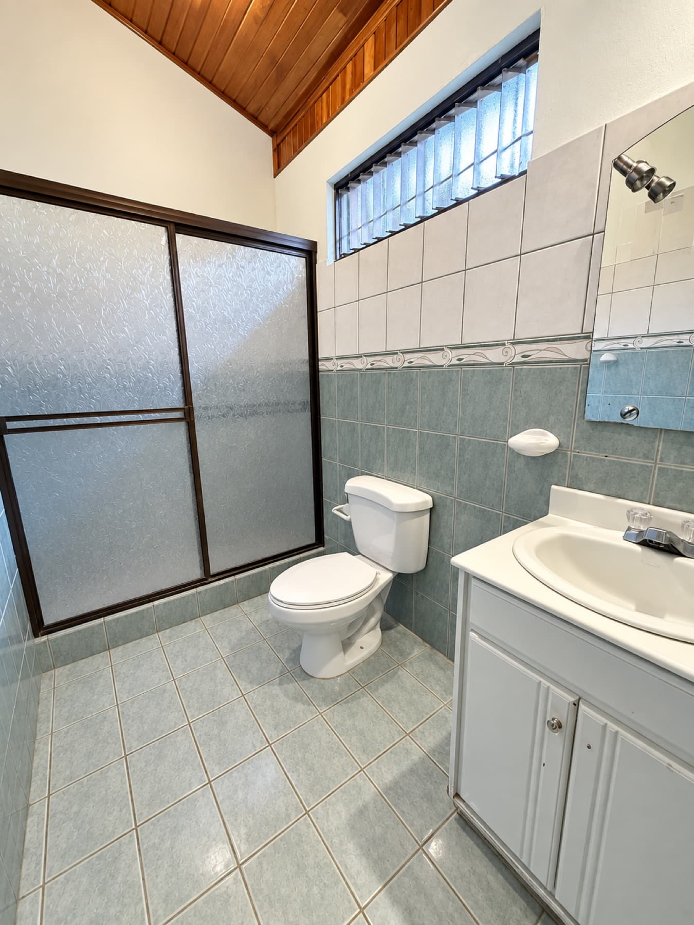 Second bathroom